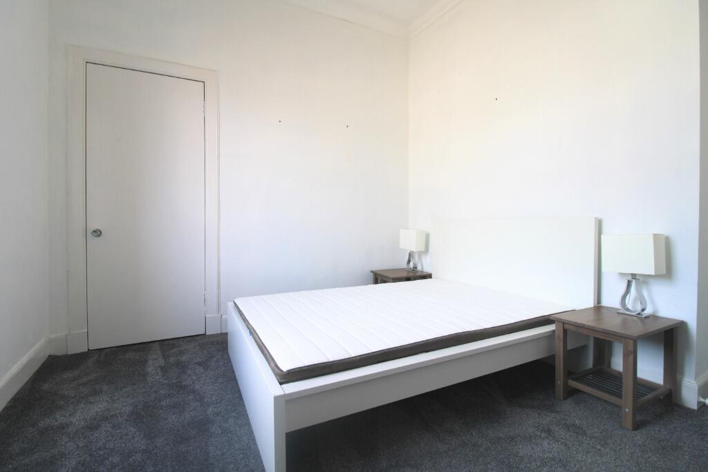 Apartment in Glasgow - More