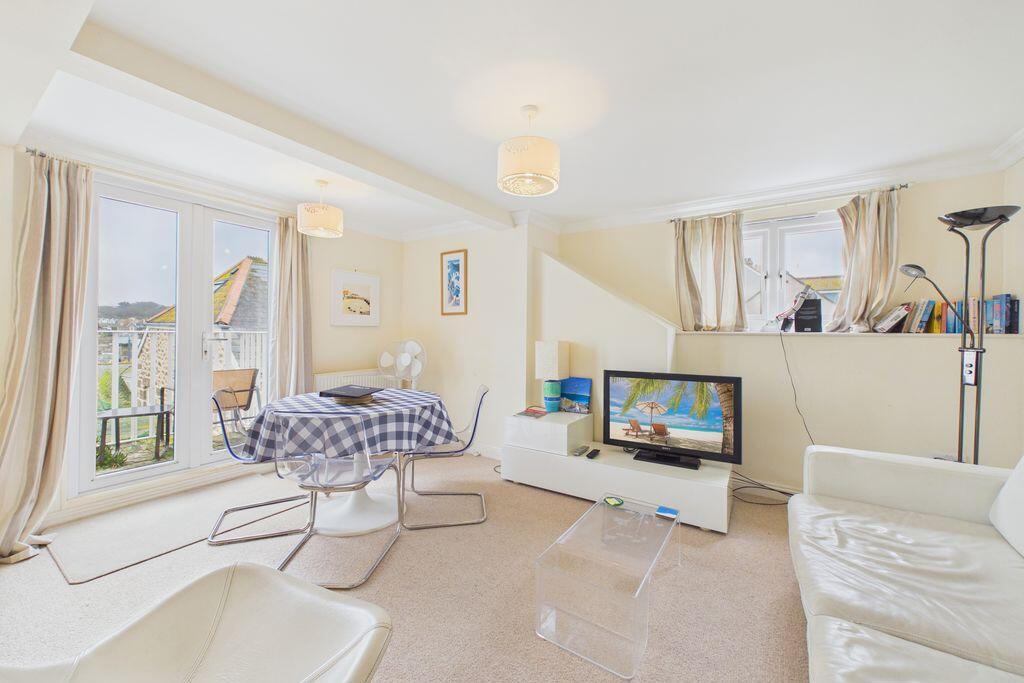2-bed flat on Barnoon, St Ives, Cornwall , £350,000