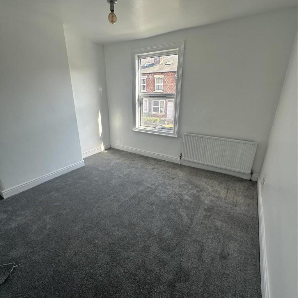 House in Sheffield - View 4