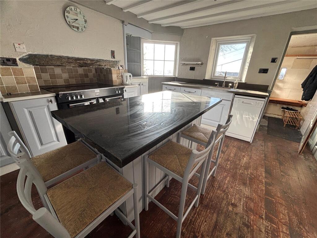 Troed-yr-Allt, Pwllheli, Gwynedd, LL53 photo 4