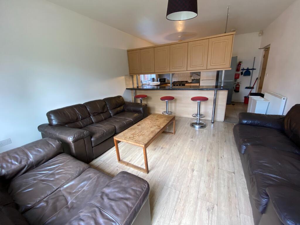 House in Manchester, Greater Manchester - View 4
