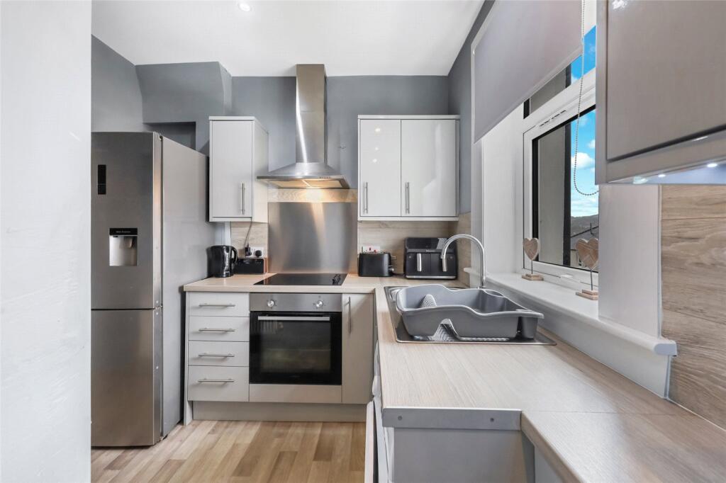 Apartment in Paisley, Inverclyde - More
