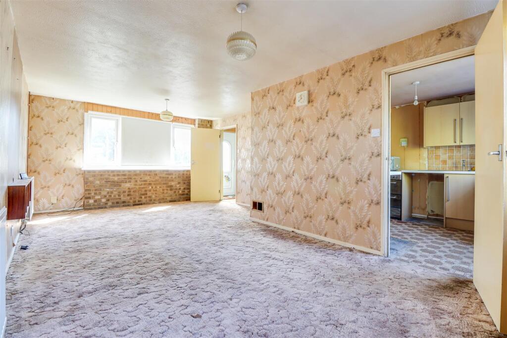 House in Southend-on-Sea - View 3