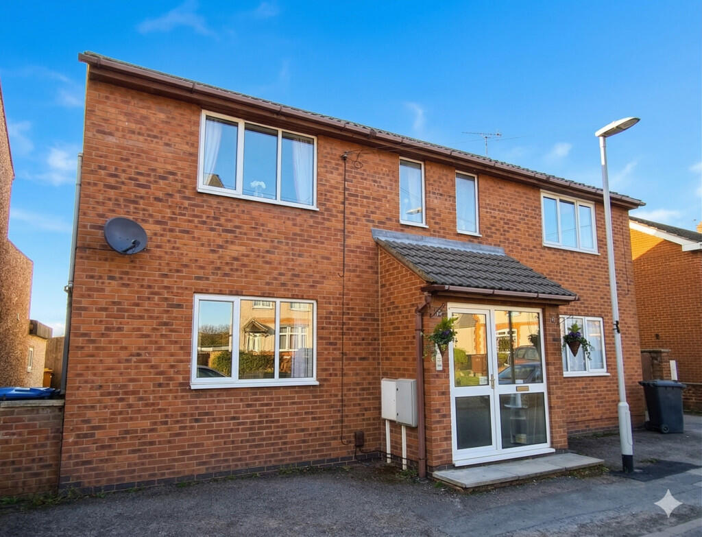 Apartment in Hinckley and Bosworth, Earl Shilton - More