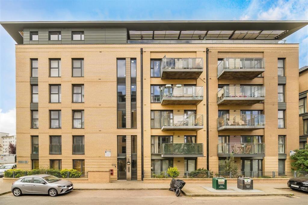 Main image of property: Dragmore Street, Balham