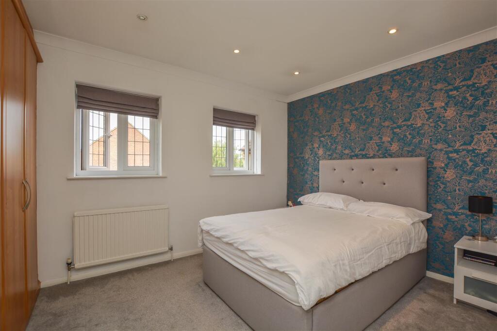 House in Brentwood, Essex - View 5