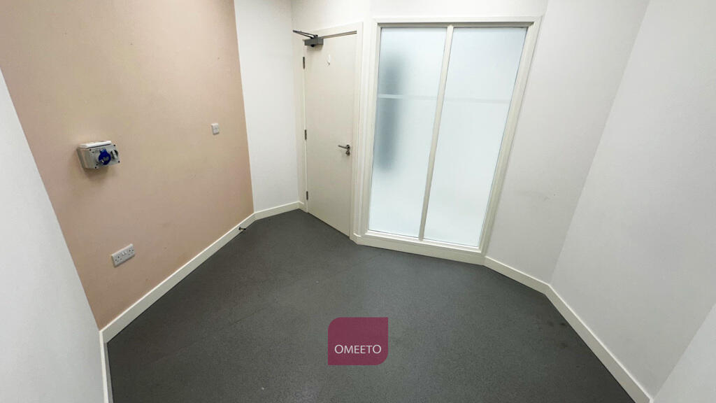 Consultant Room 3