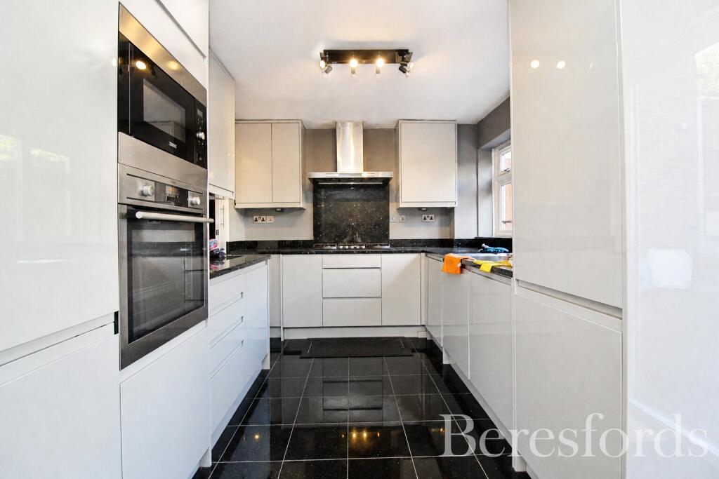 House in Chelmsford - View 4