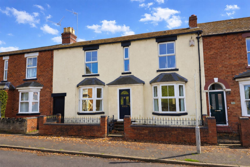 Main image of property: South Road, Stourbridge, DY8 3YB