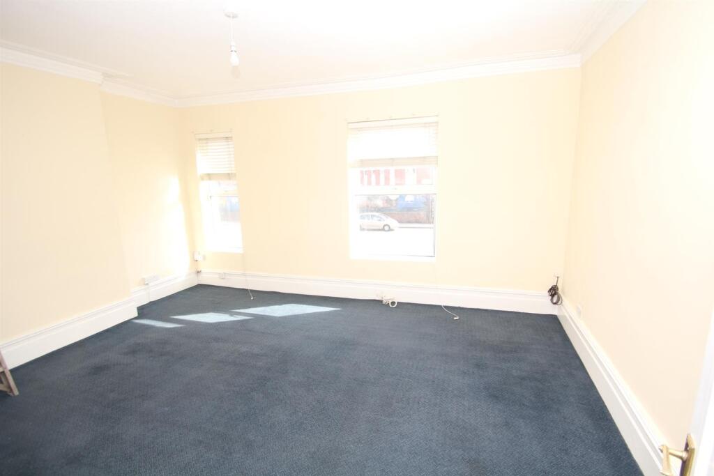 Apartment in Manchester - View 2