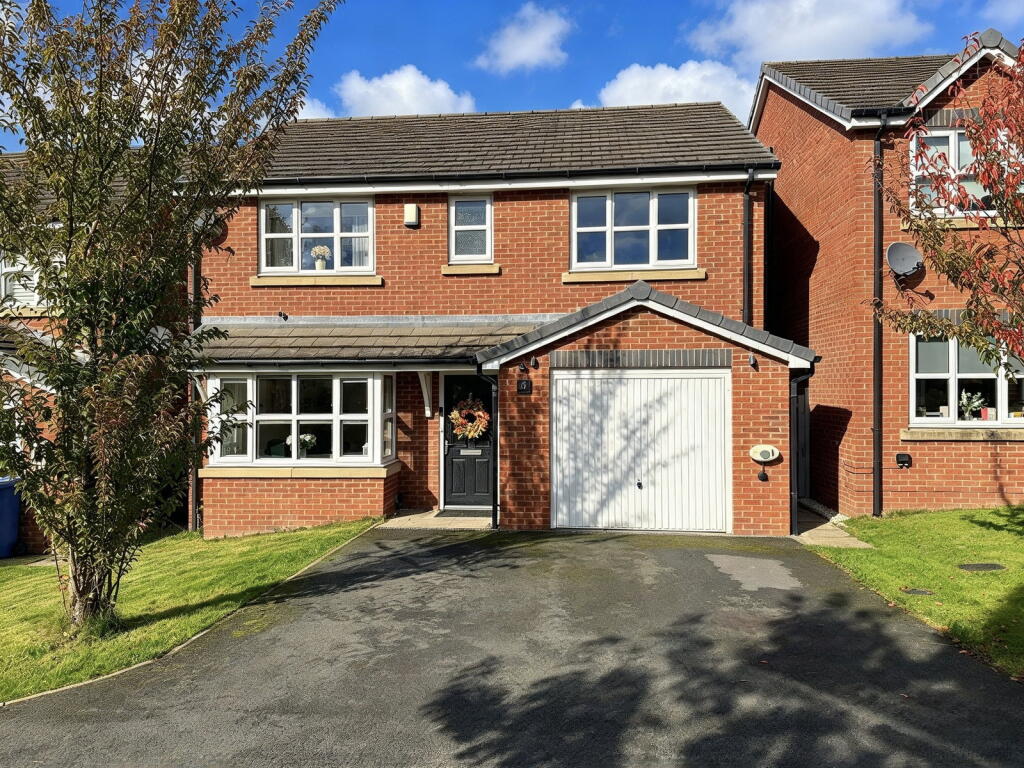 Main image of property: Hyde Close,Gee Cross,Hyde,SK14 5DY