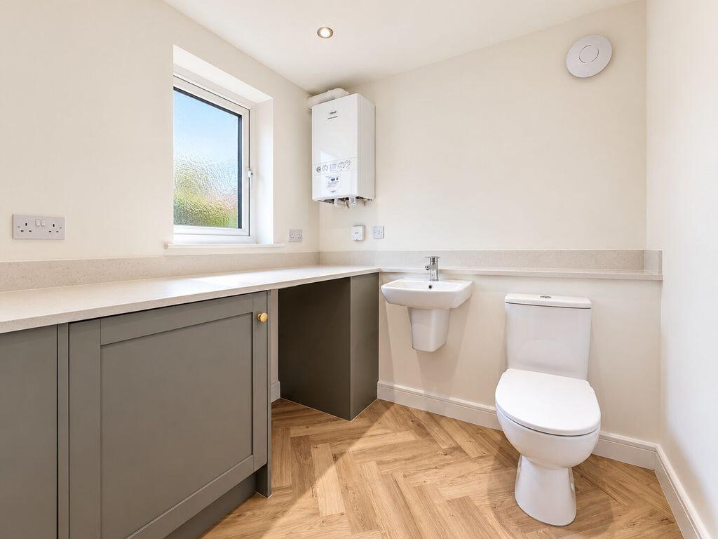 House in North Warwickshire, Middleton - More