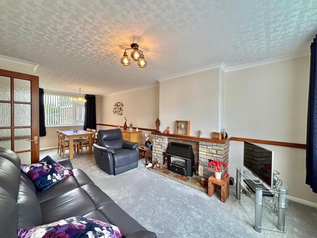 Brixham Road, Hucknall, Nottingham photo 4