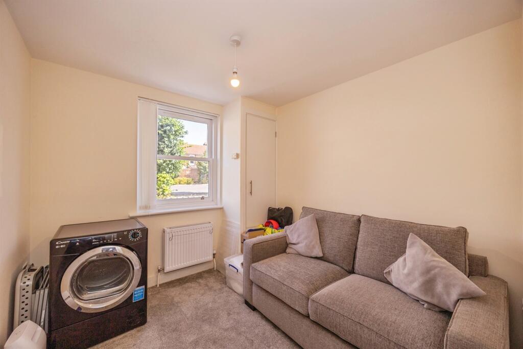 Apartment in Portsmouth - More