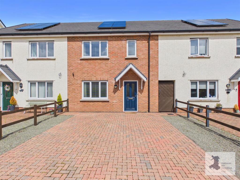 Main image of property: Maes Yr Efail, Penparc, Cardigan