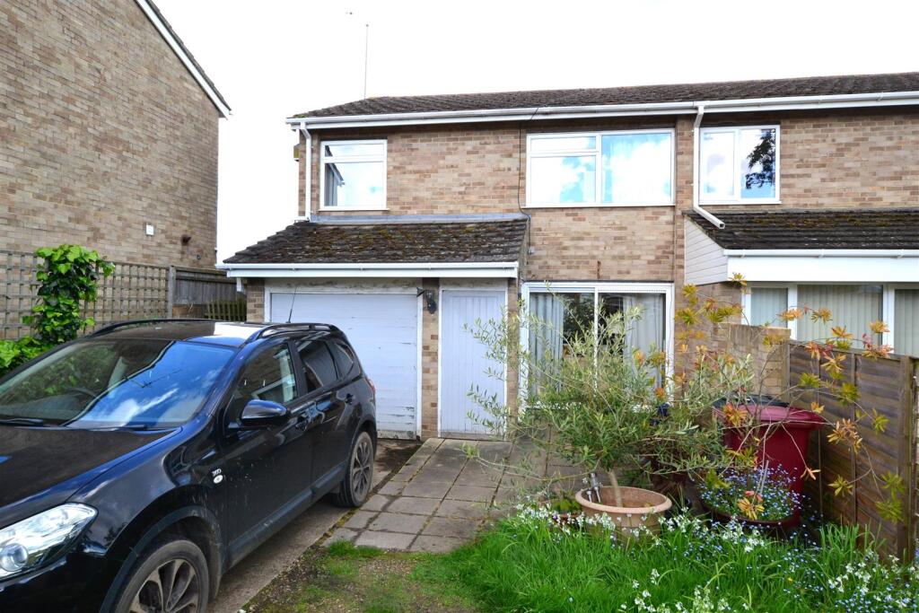 Main image of property: Pevensey Avenue, Caversham Park Village, Reading