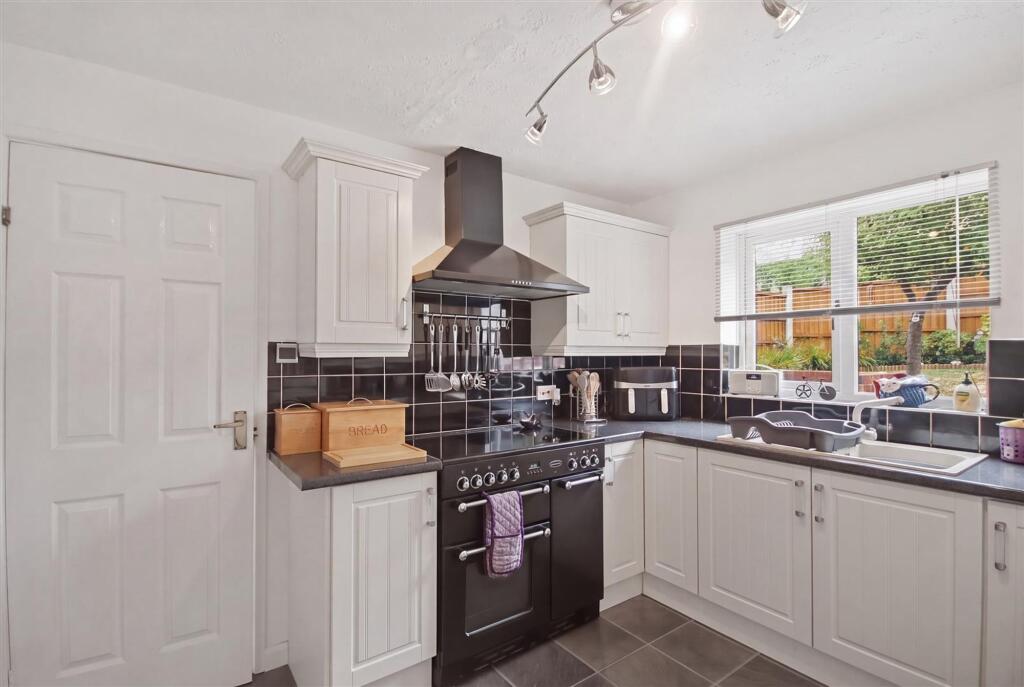 House in Sheffield - View 3