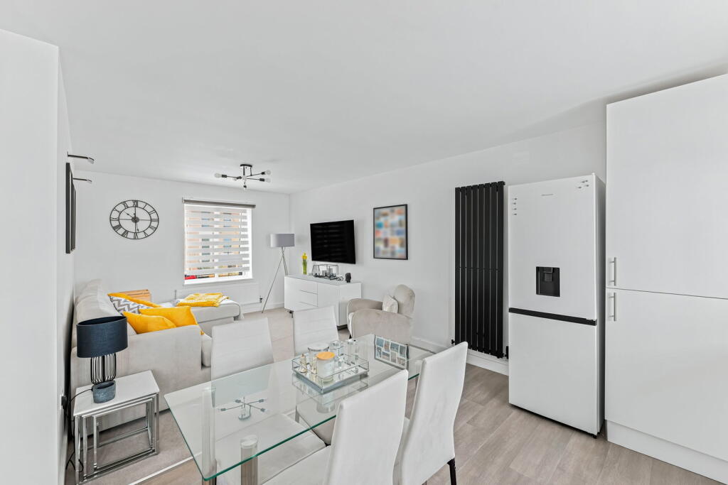 Apartment in Milton Keynes, Whitehouse - More