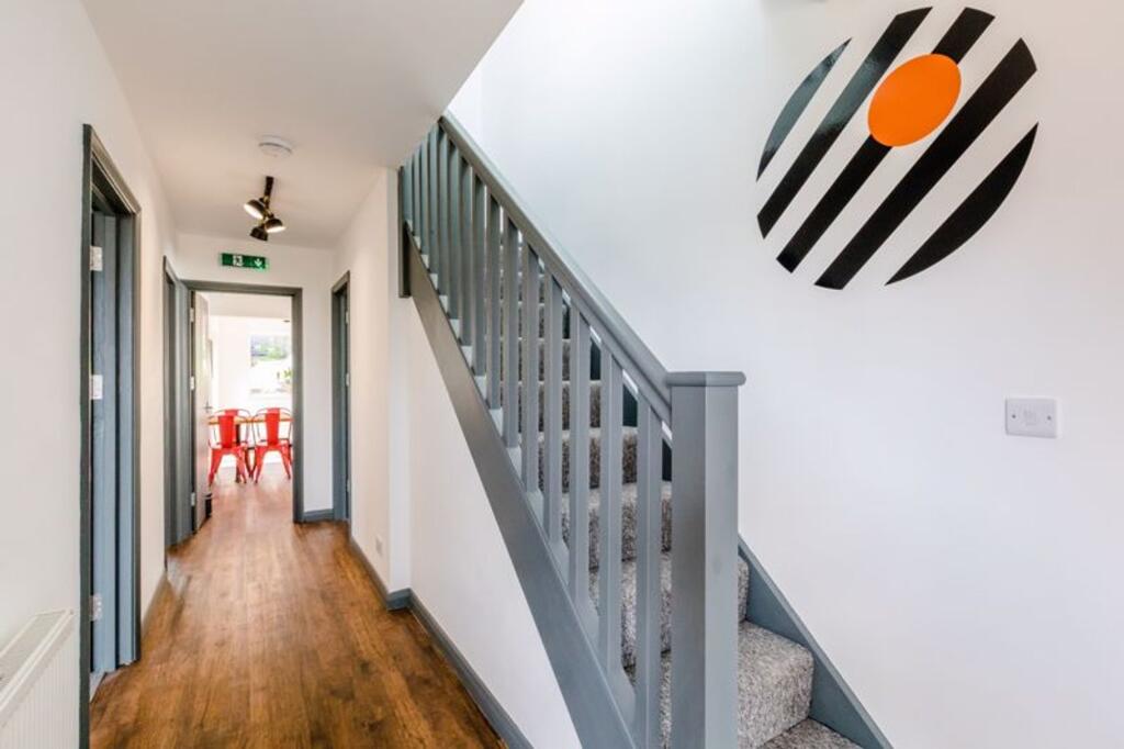 1 bedroom semi-detached house for rent
