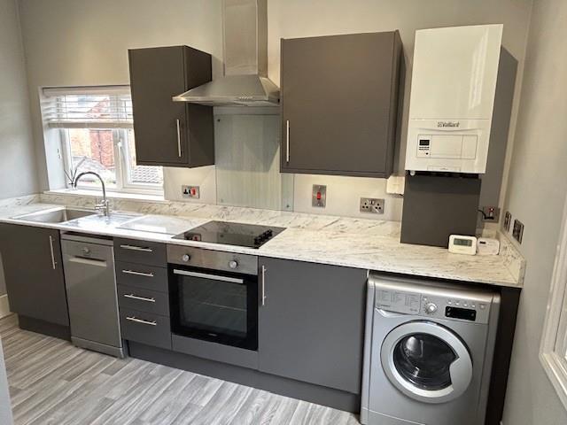 Apartment in Warwick, Royal Leamington Spa - View 5