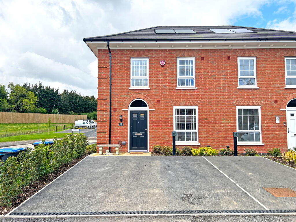 Main image of property: Oat Road, Burbage, Leicestershire, LE10 2FZ
