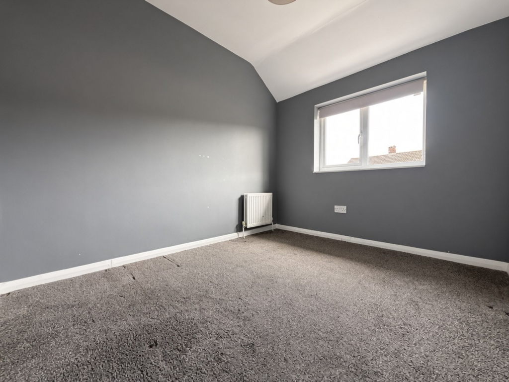 House in Luton - More