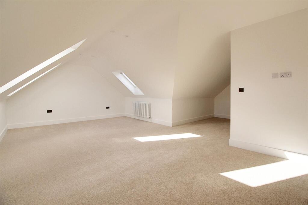 Additional image 13 of Chiswell Green, St Albans