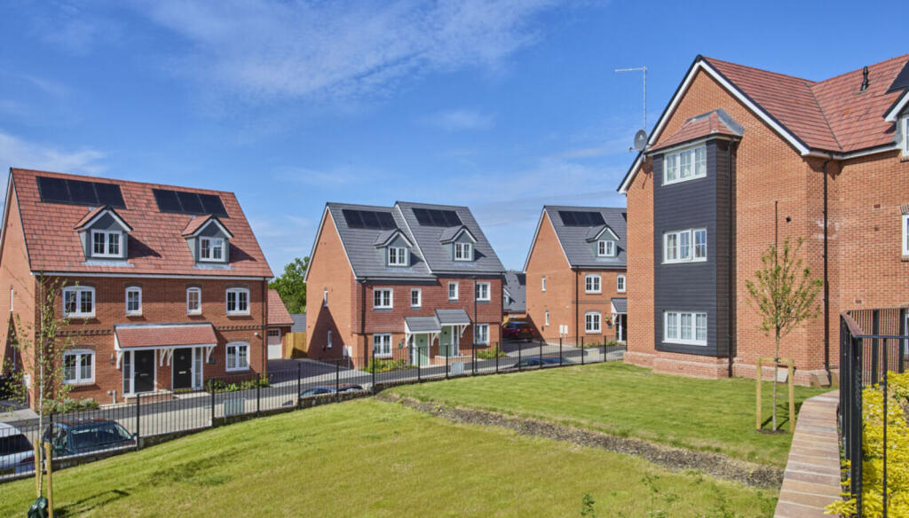 Main image of property: Kings George's Vale, North Finchley, Potters Bar, EN6