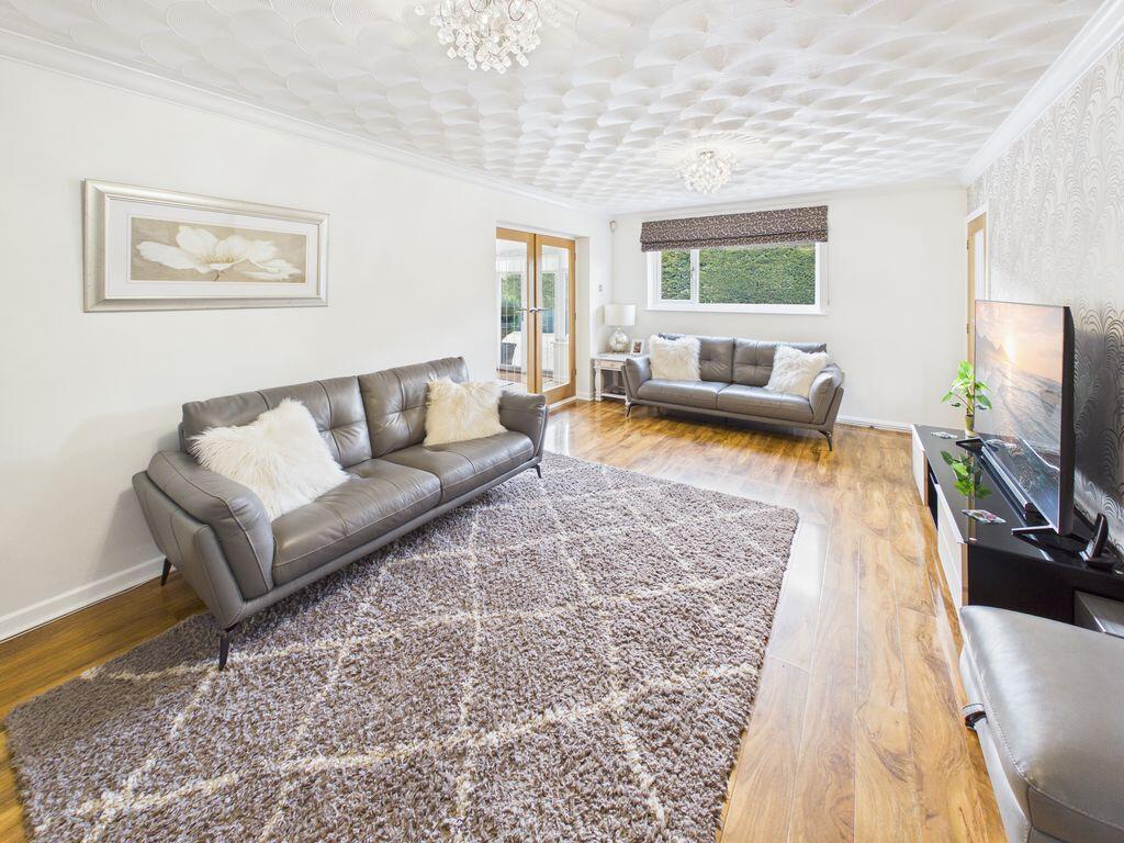 House in Oldham - View 4