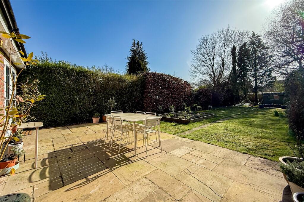 Additional image 18 of Flint Way, St. Albans, Hertfordshire, AL3