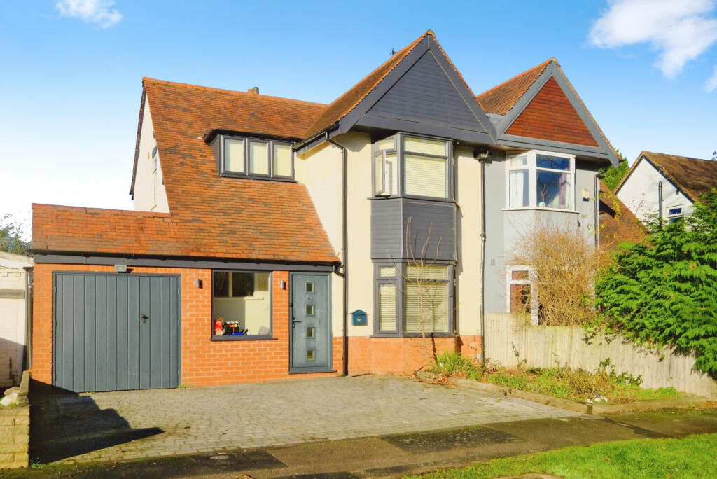 Main image of property: Etwall Road,Hall Green, Birmingham, West Midlands B28 0LF