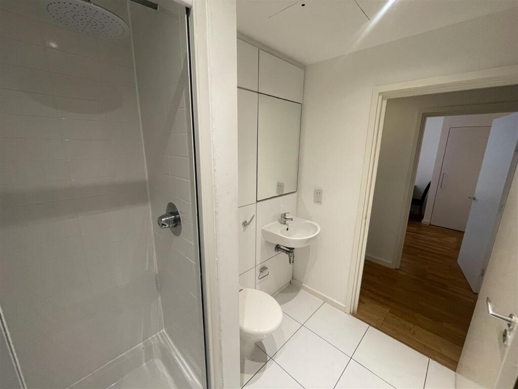 Apartment in Manchester - More