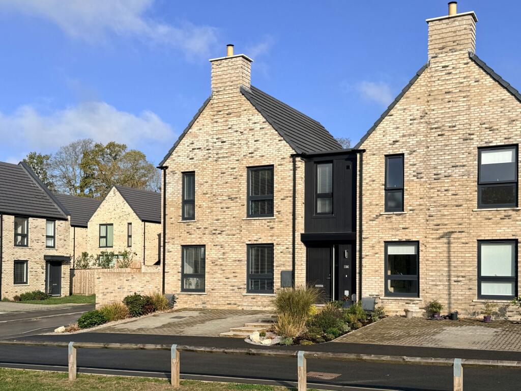 Main image of property: Juno Gardens, Highworth, SN6