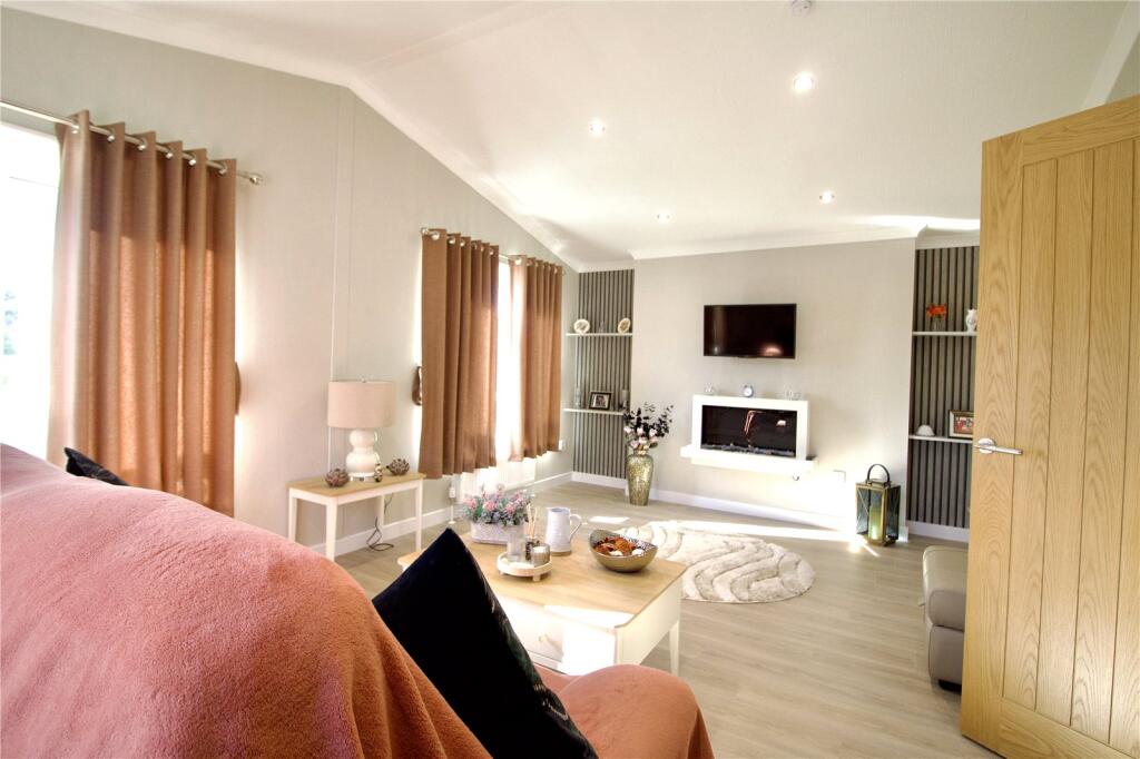 House in Darlington, Exelby, Leeming and Londonderry - View 4