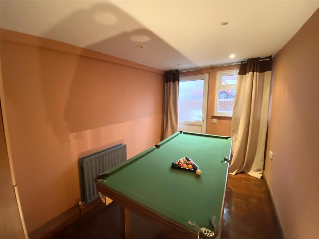 Dilston Avenue, Hexham, NE46 photo 4