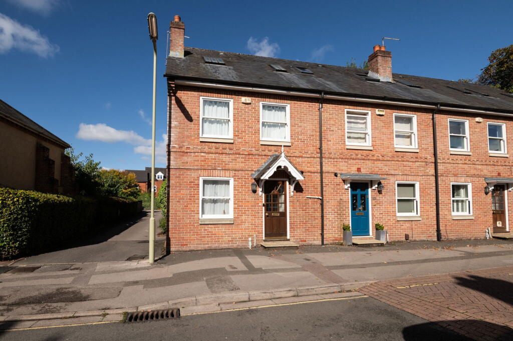 Main image of property: Middle Brook Street , Winchester