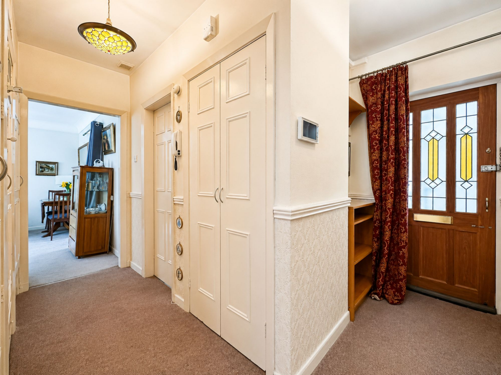 Apartment in Wirral, Liverpool City Region - More