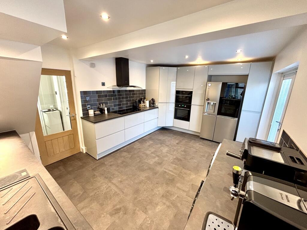 Additional image 4 of Eliotts Drive, Yeovil, BA21