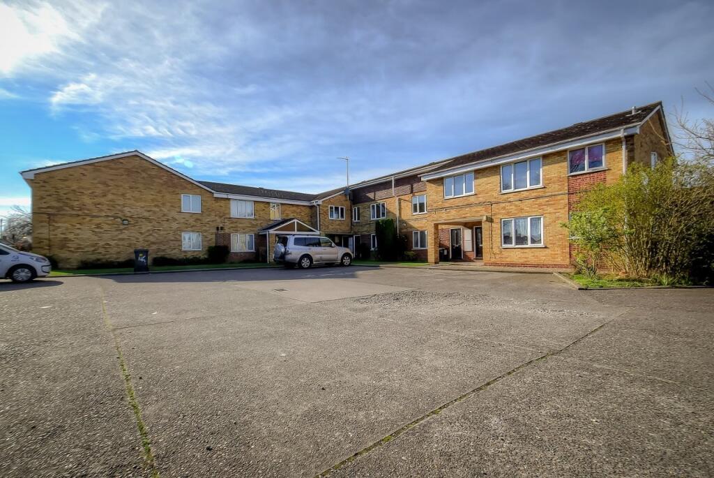 Main image of property: Bronte Court, Haworth Park, Hull, East Yorkshire, HU6