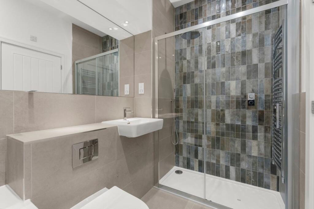 House in Chelmsford - View 5