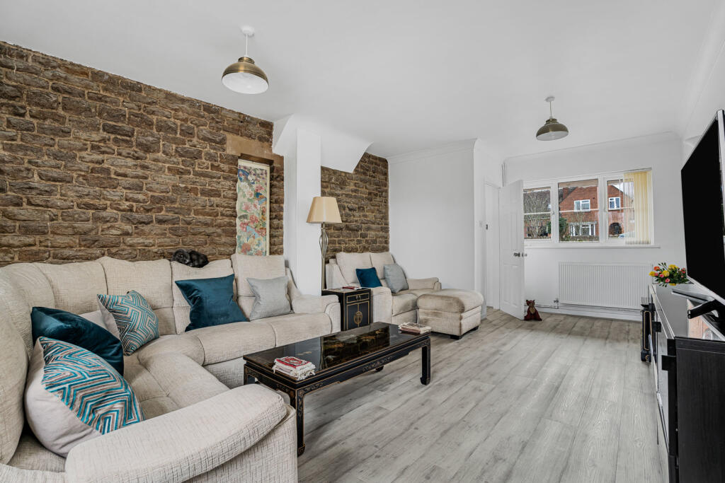 House in Vale of White Horse, Littleworth - View 5