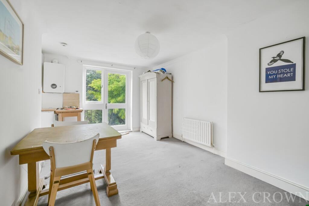 Marlborough Road, Archway photo 4