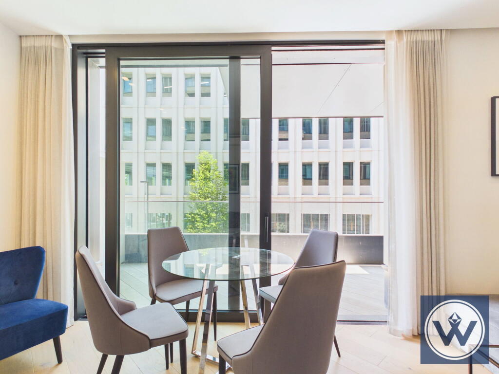 Apartment in London - View 5