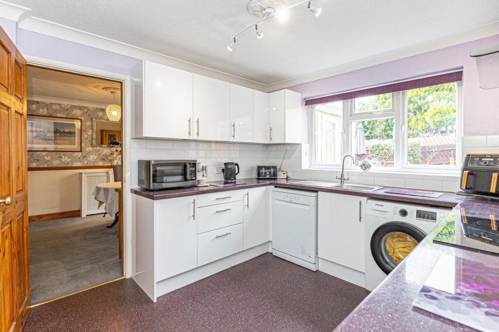 Truro Gardens, Flitwick photo 4