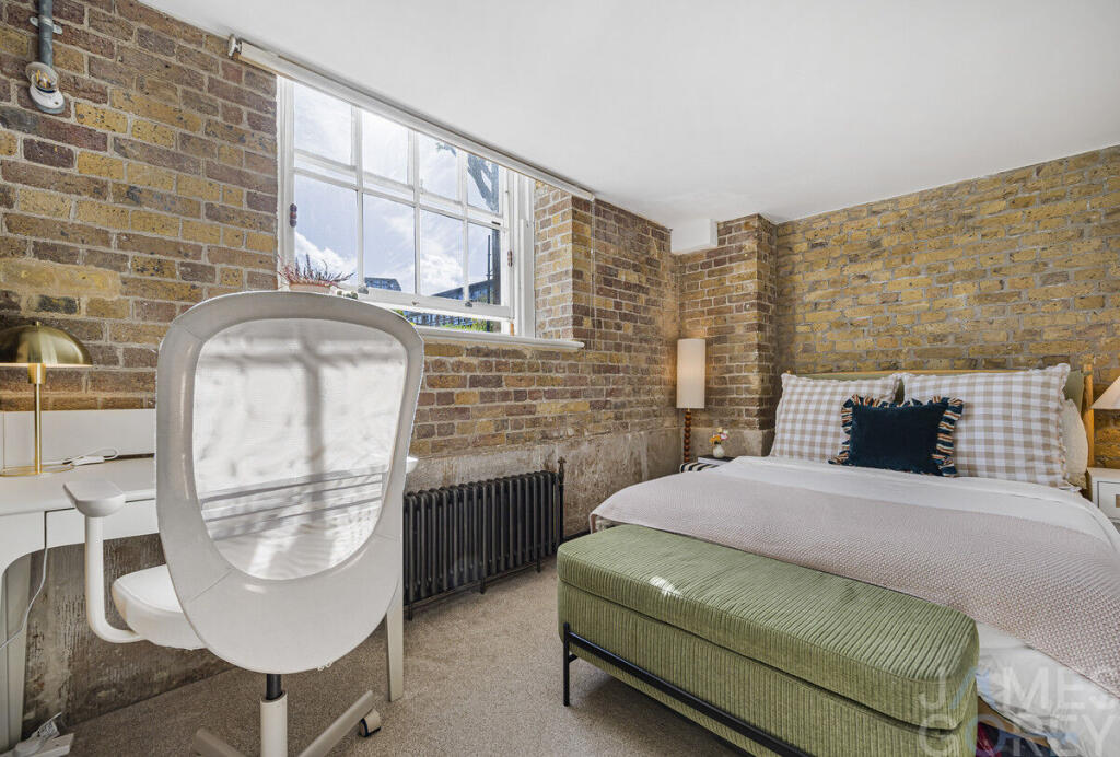 Apartment in London - View 3
