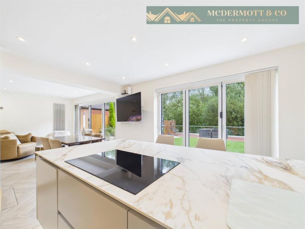 House in Tameside, Littlemoss - View 5