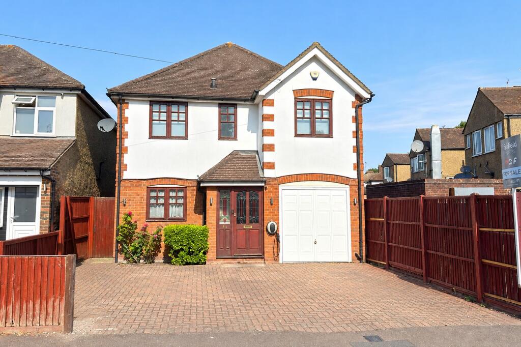 Main image of property: Knutsford Avenue, North Watford, WD24