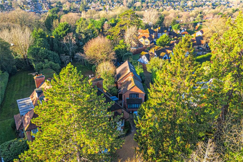 Main image of property: The Avenue, Radlett, Hertfordshire, WD7