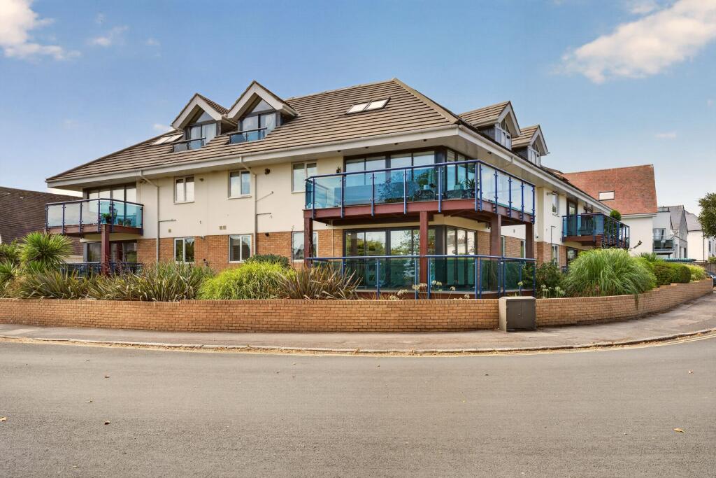 Apartment in Bournemouth