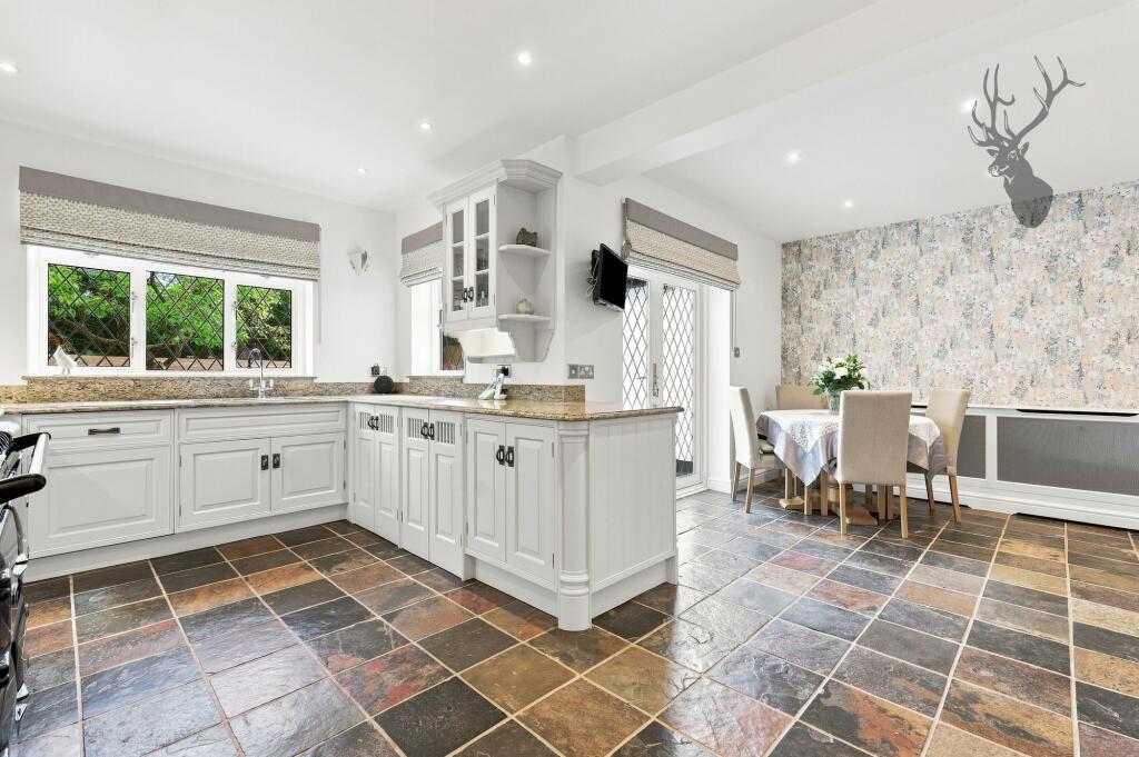 House in Ilford - More